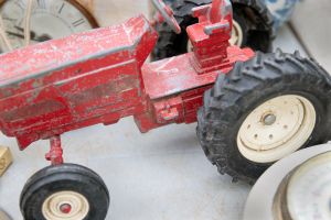 Cool Market Finds   Toy Tractor