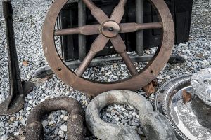 Antique Wagon Wheel